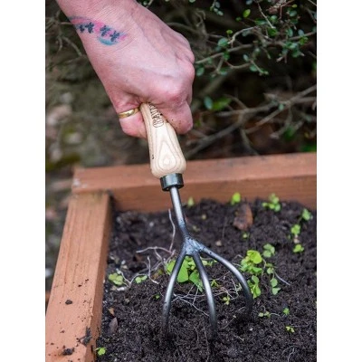 De Wit Gardener's Supply Lifetime Cultivator - De Wit 3 De Wit Gardener's Supply Lifetime Cultivator - De Wit
