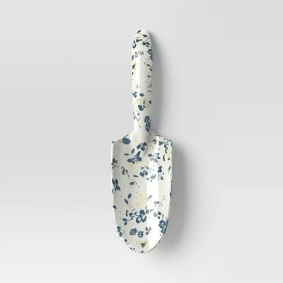 Smith & Hawken 3pc Pruner, Cultivator, and Trovel Gardening Set - Smith & Hawken™ 5 Smith & Hawken 3pc Pruner, Cultivator, and Trovel Gardening Set - Smith & Hawken™ - Image 3